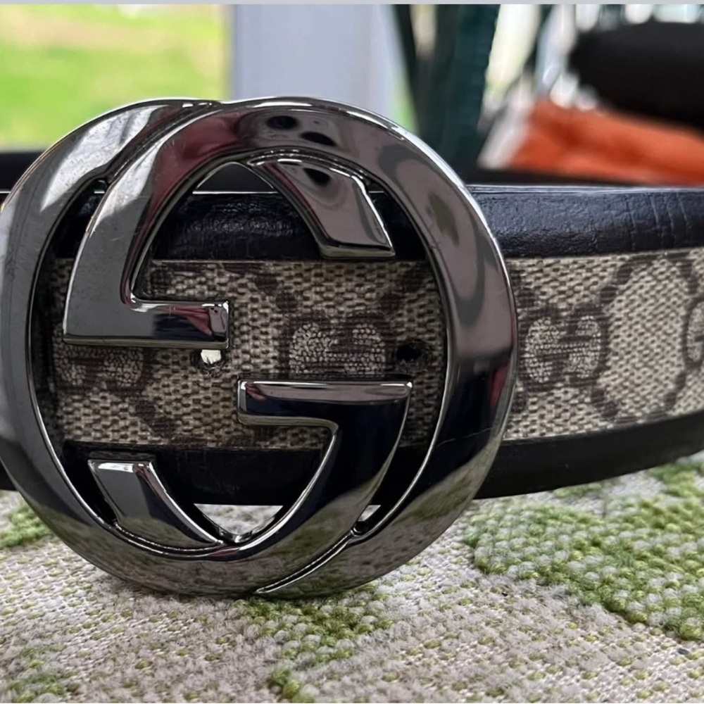 Gucci Leather Belt & Buckel